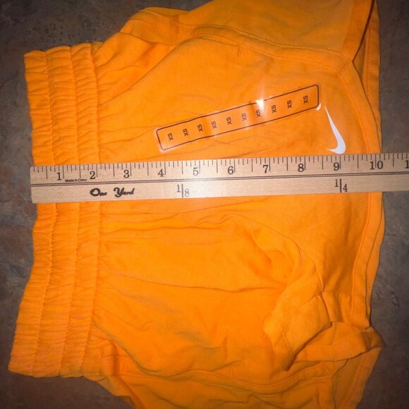 Nike Kids Dri-FIT Loose Fit‎  Shorts, XS, Orange - Picture 4 of 9